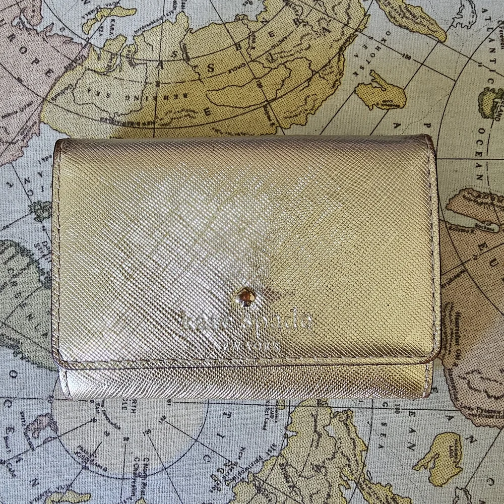 Kate Spade ♠️ little golden wallet‎